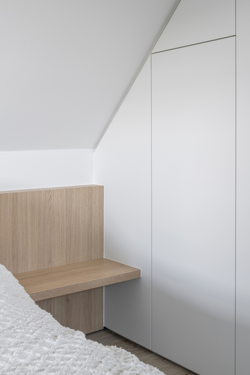 woning R - nachtkastje